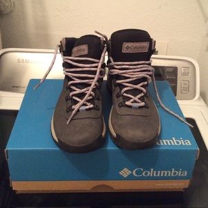Columbia Newton Ridge Plus Hiking Boots 7